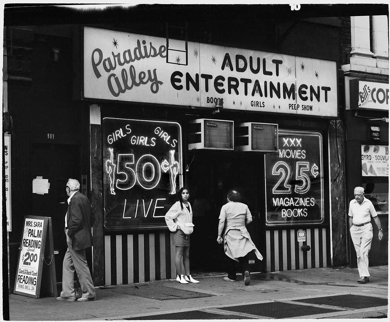 Paradise Alley XXX Peep Shows 1986 | Matt Weber New York ...